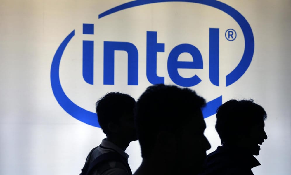 Intel acusado de discriminación por edad al realizar los despidos