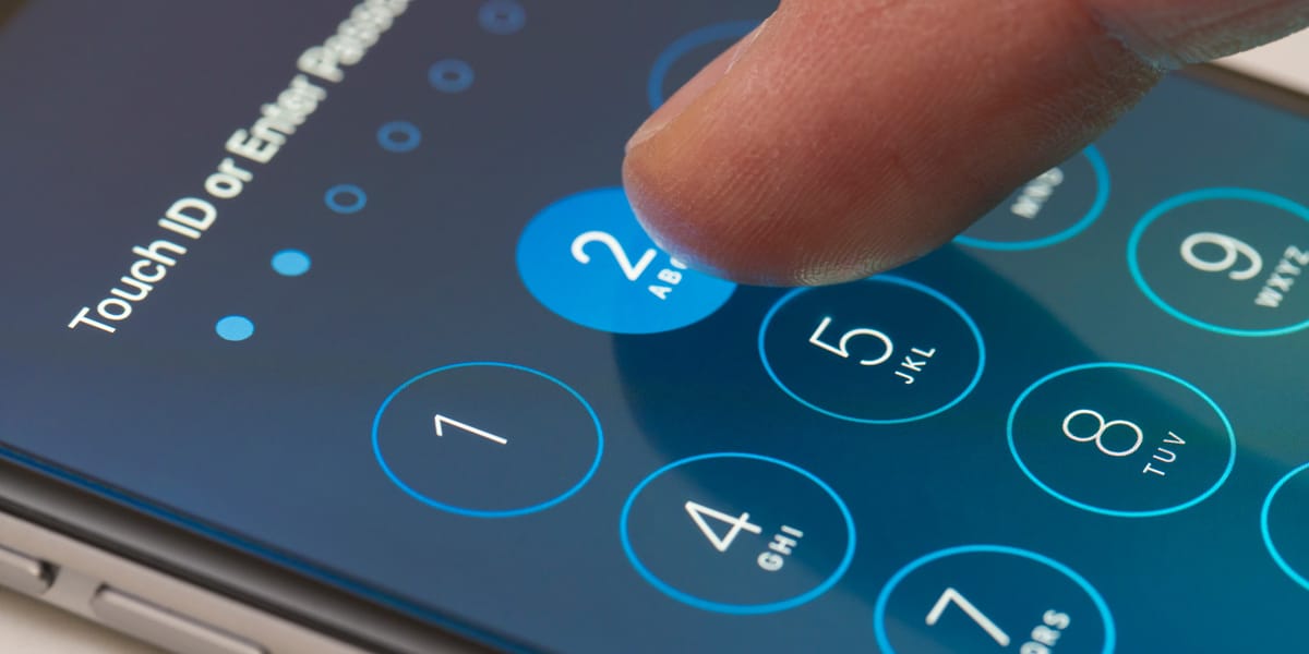 Descubren como acceder a los contactos y fotos desde un iPhone XS bloqueado