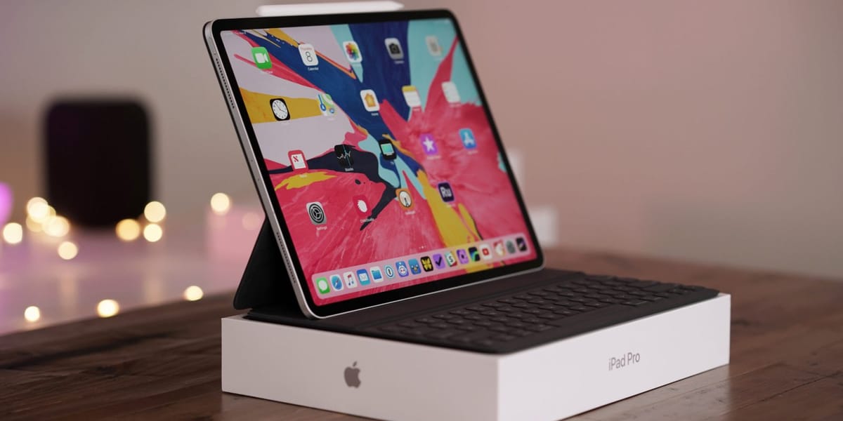 Apple responde a la polémica creada por los iPad Pro 2018 que se doblan