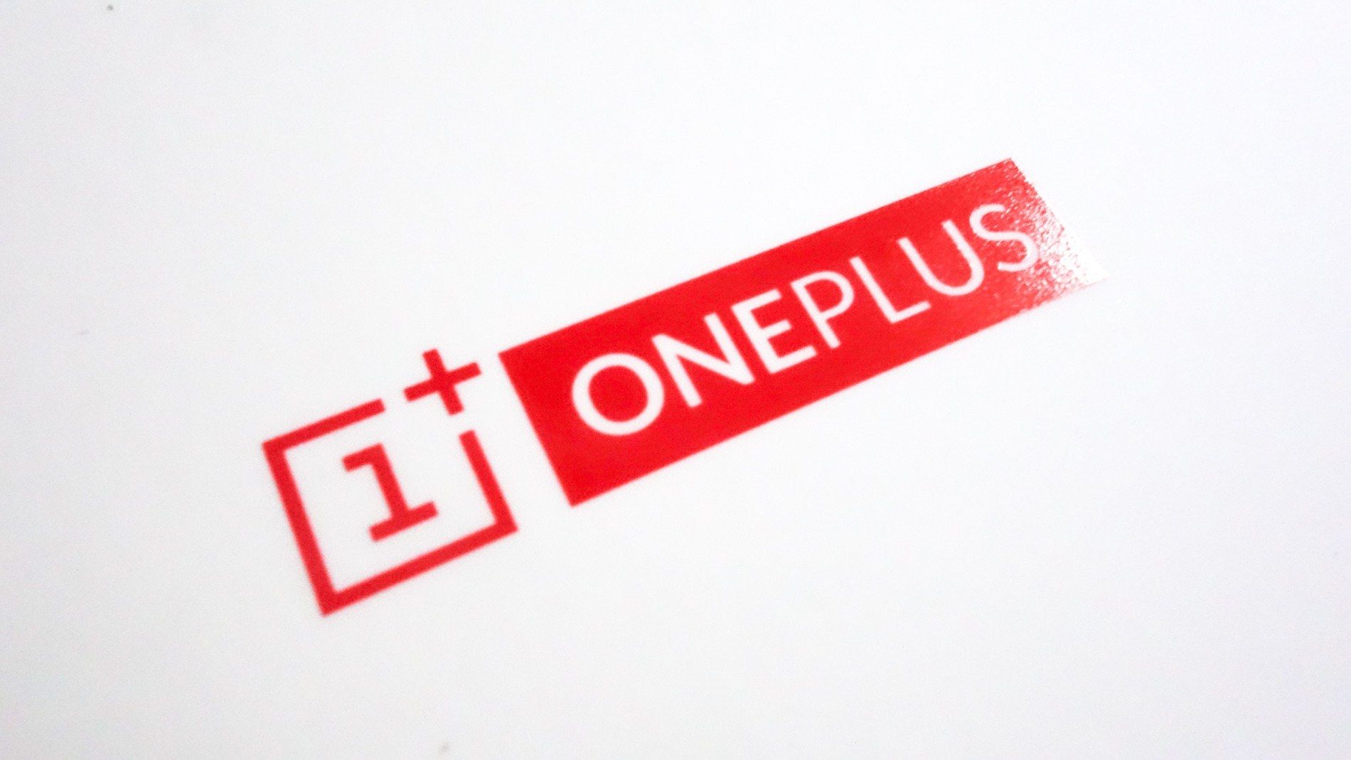 Se filtra en una imagen real del OnePlus 6