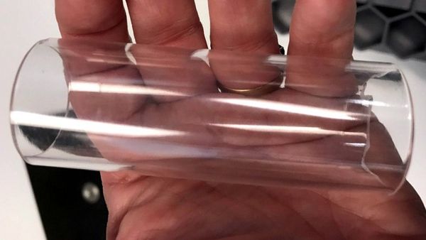 ¿Puede ser el aluminio transparente?
