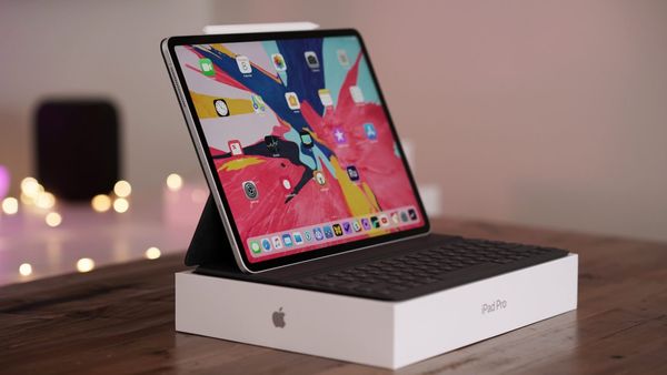 Apple responde a la polémica creada por los iPad Pro 2018 que se doblan
