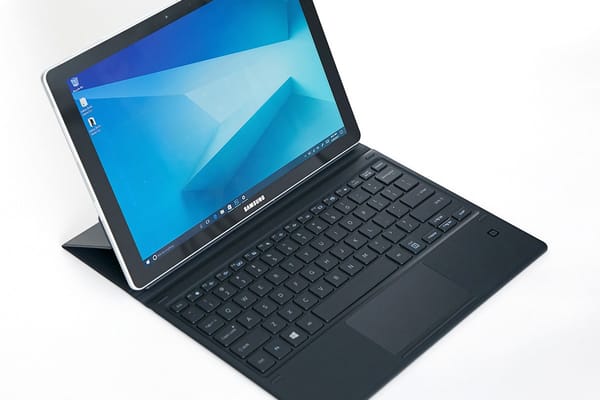 Samsung Galaxy Book una Tablet convertible de altas prestaciones