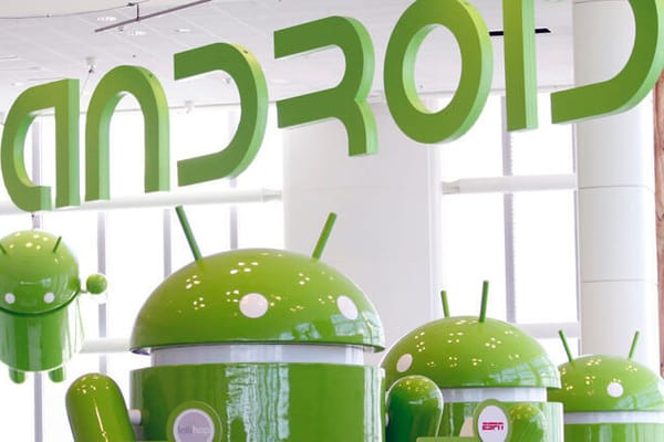 Malware Android que intercepta llamadas telefónicas para conectar a los usuarios con los estafadores