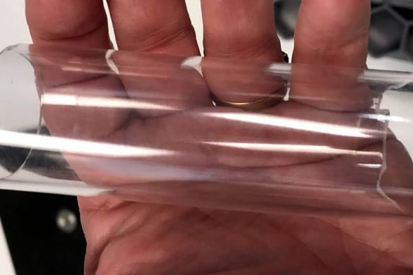 ¿Puede ser el aluminio transparente?