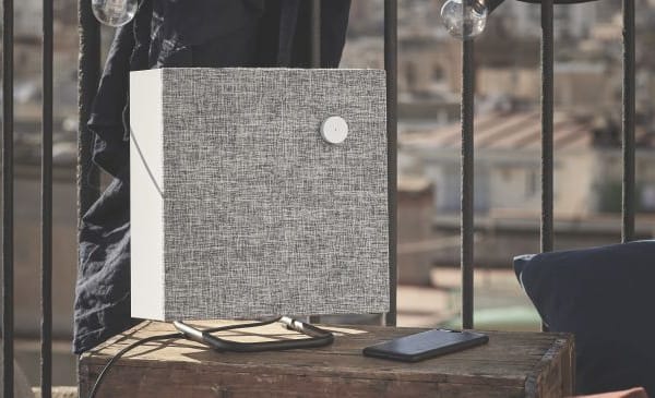 Los altavoces Bluetooth Ikea Eneby se han fabricado para que entren perfectamente en sus estantes Kallax