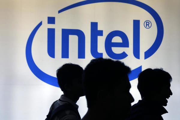 Intel acusado de discriminación por edad al realizar los despidos