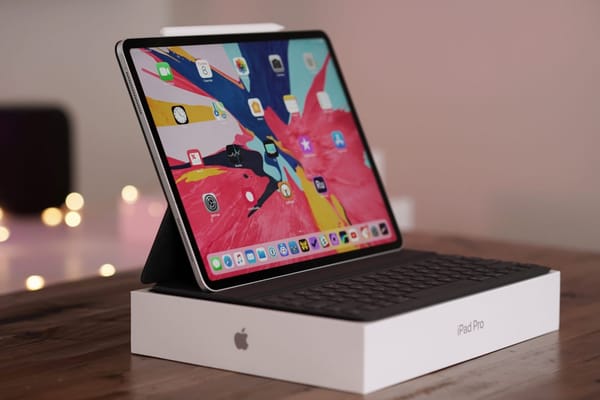Apple responde a la polémica creada por los iPad Pro 2018 que se doblan