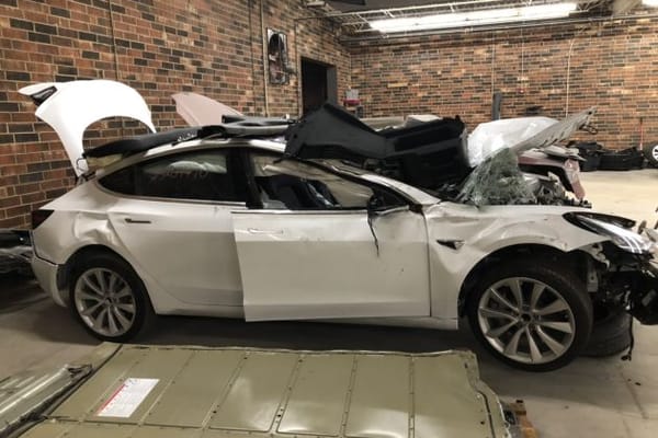 Los coches eléctricos usados de Tesla almacenan datos sobre los antiguos propietarios